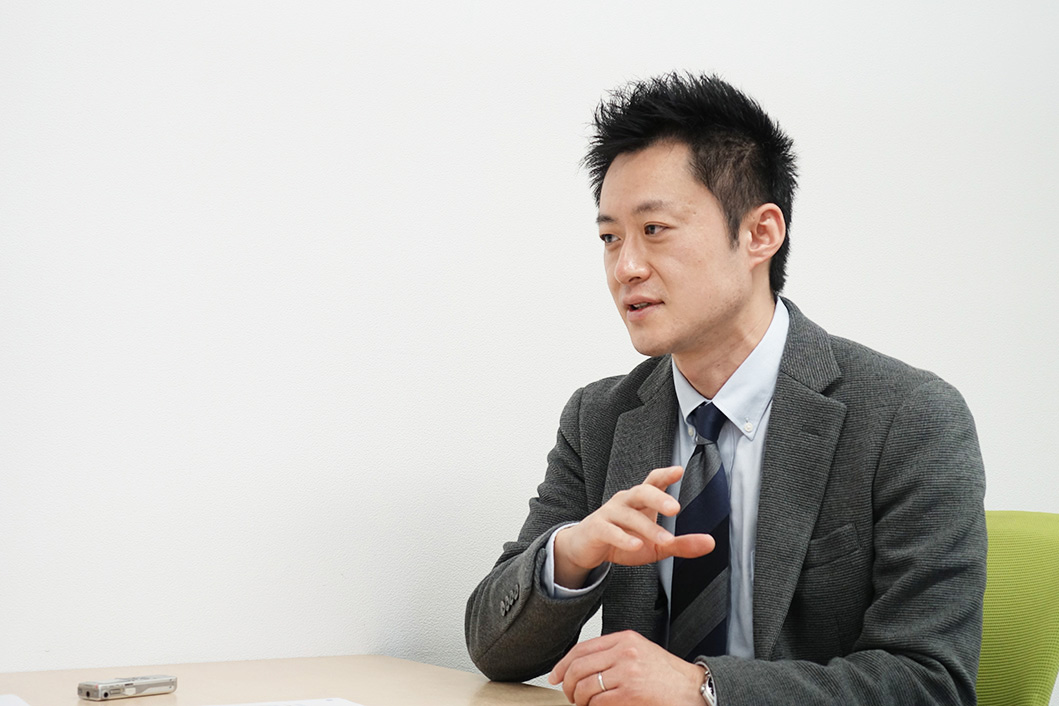 中田 貴大 先生